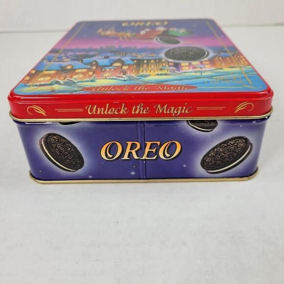 Oreo‎ 1995 "Unlock the Magic" Collector's Tin - Picture 2 of 9
